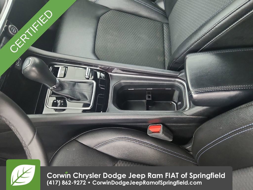 Certified 2024 Jeep Compass Latitude image 29