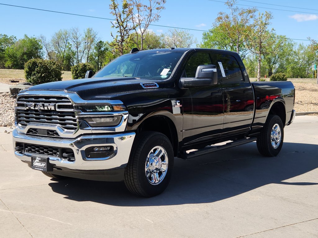 New 2026 RAM 2500 Tradesman AWD/4WD image 4