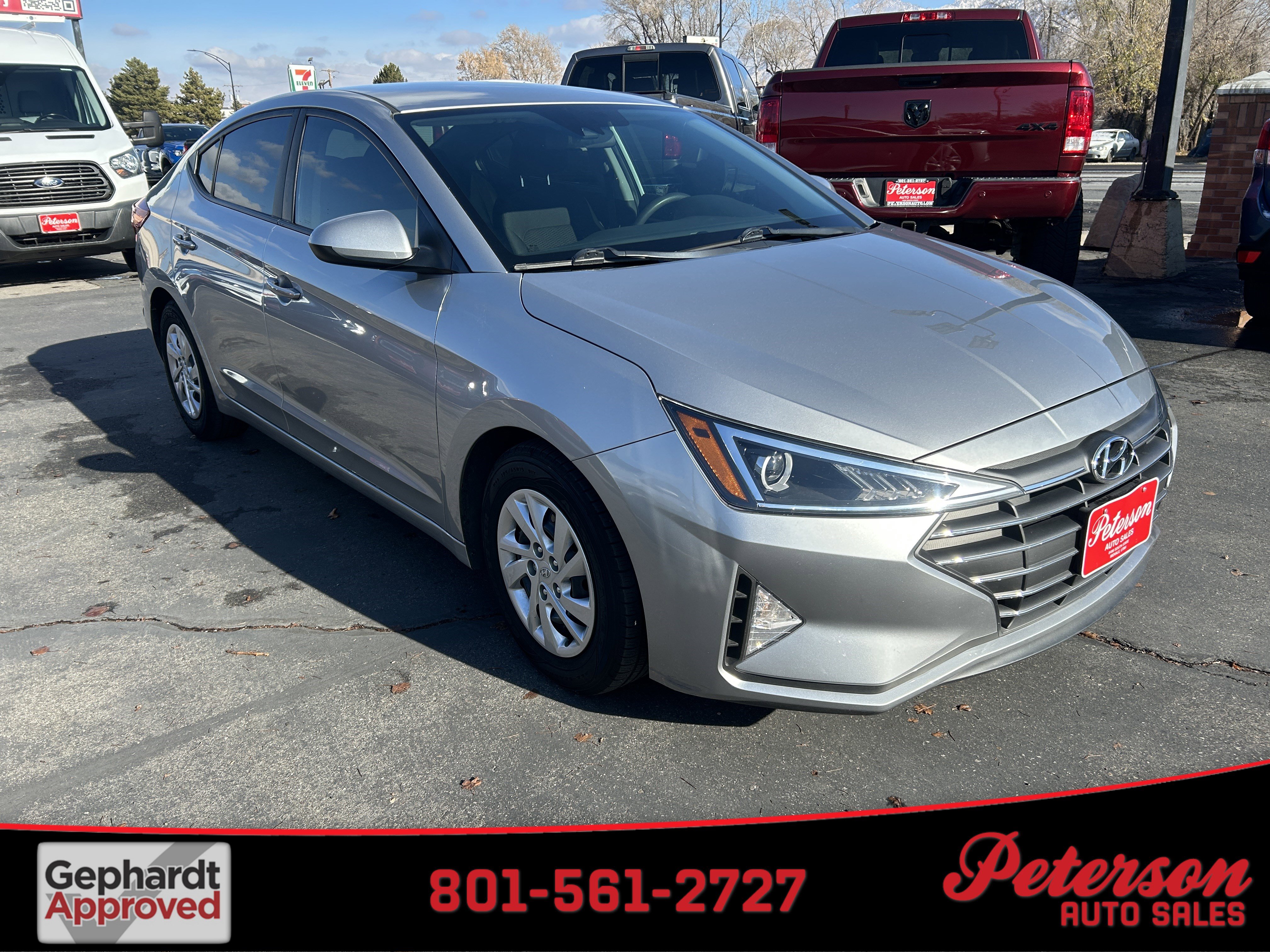 Used 2020 Hyundai Elantra SE w/ Cargo Package (C1) image 1