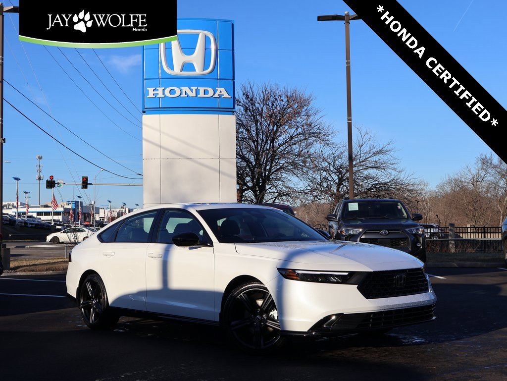 Certified 2025 Honda Accord Sport image 1