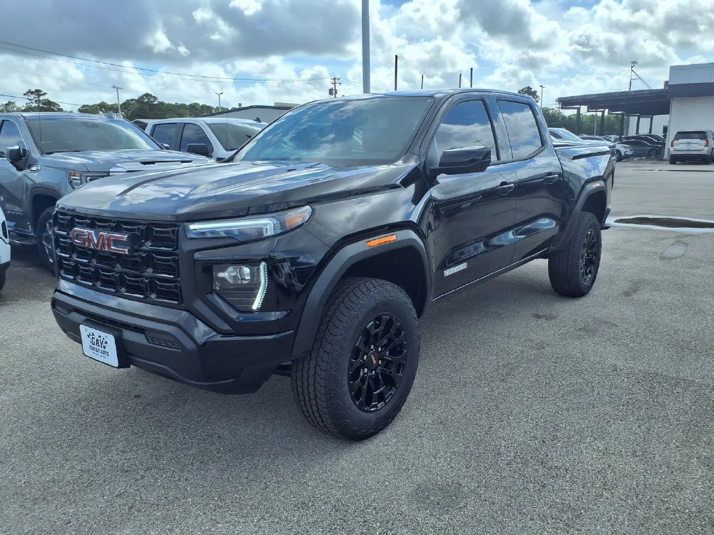 New 2026 GMC Canyon Elevation RWD image 3