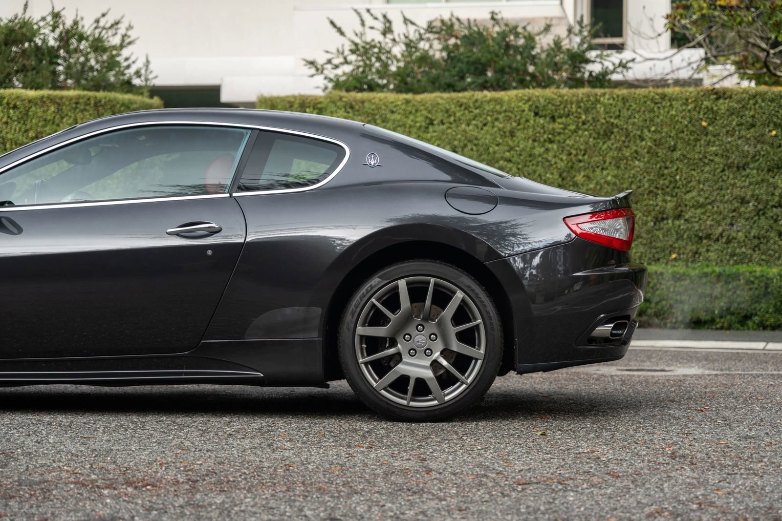 Used 2009 Maserati GranTurismo S image 22