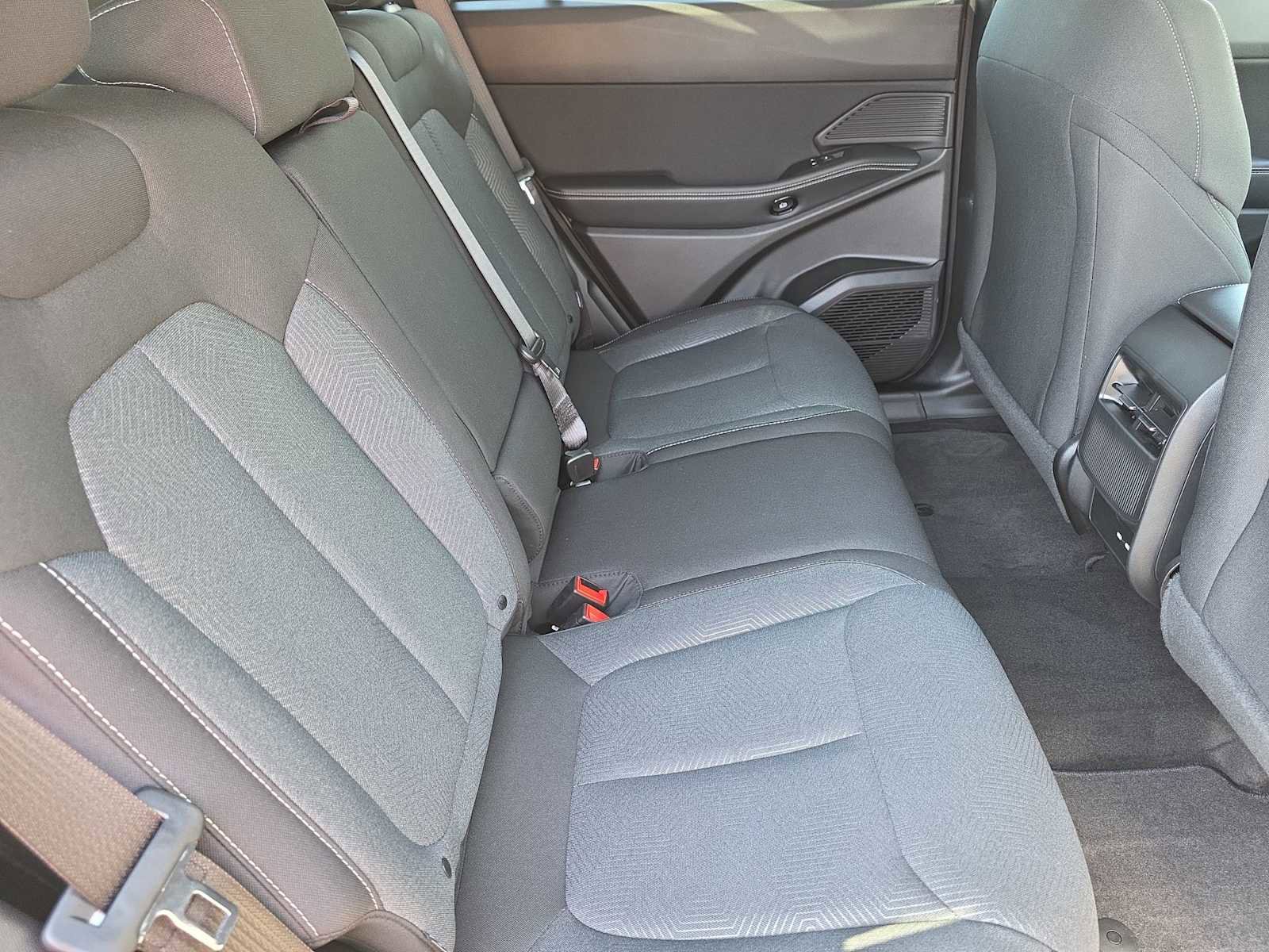 New 2026 Jeep Cherokee Laredo AWD/4WD image 30