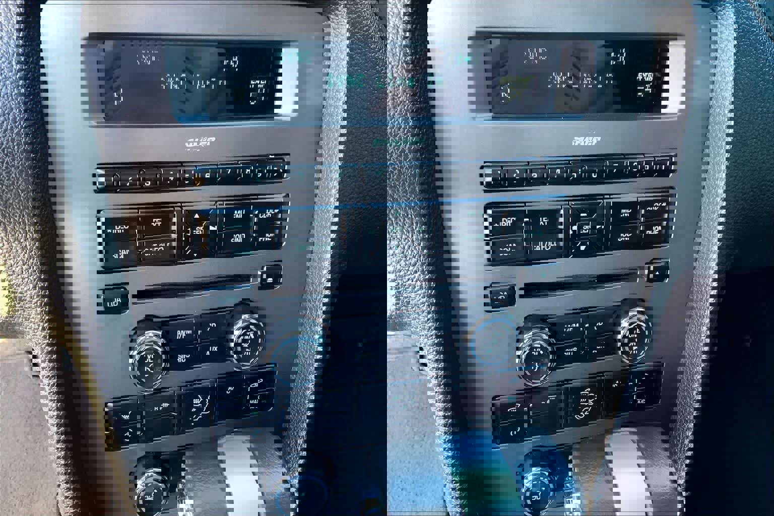 Used 2011 Ford Mustang GT Premium w/ 402A Rapid Spec Order Code image 30