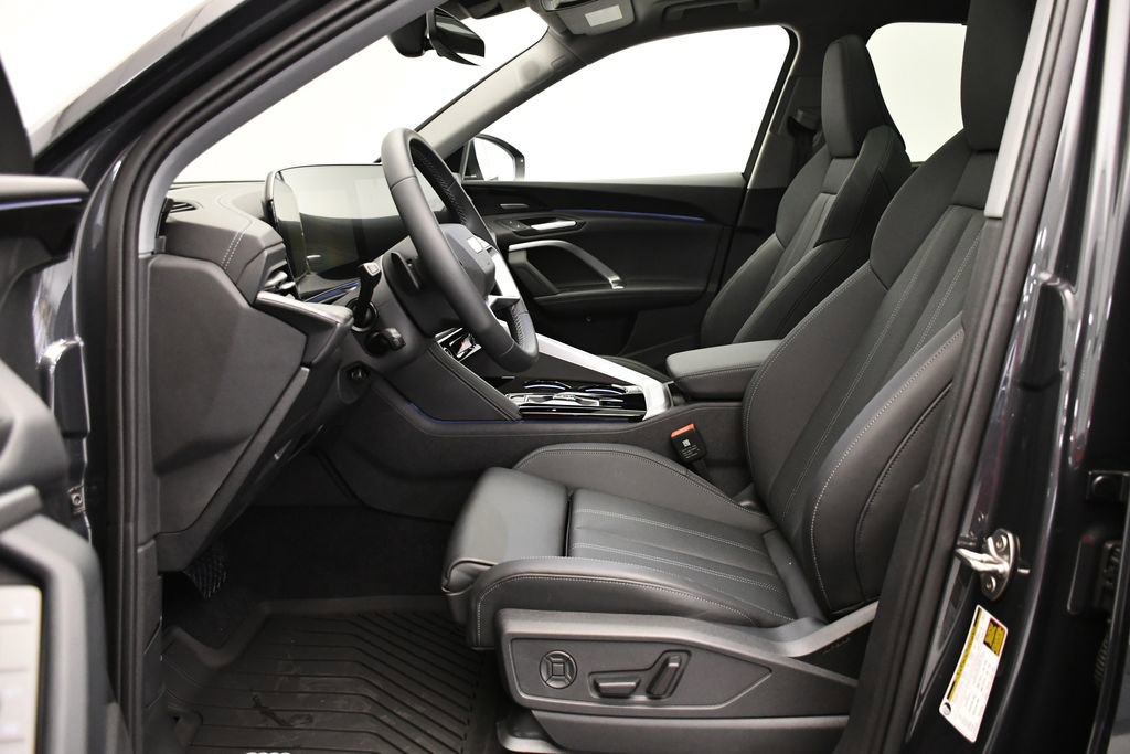 Used 2025 Audi Q5 Premium Plus w/ Premium Plus AWD/4WD image 36