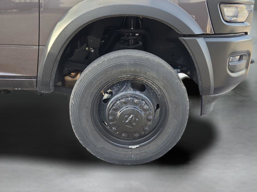 New 2025 RAM 5500 Tradesman image 34
