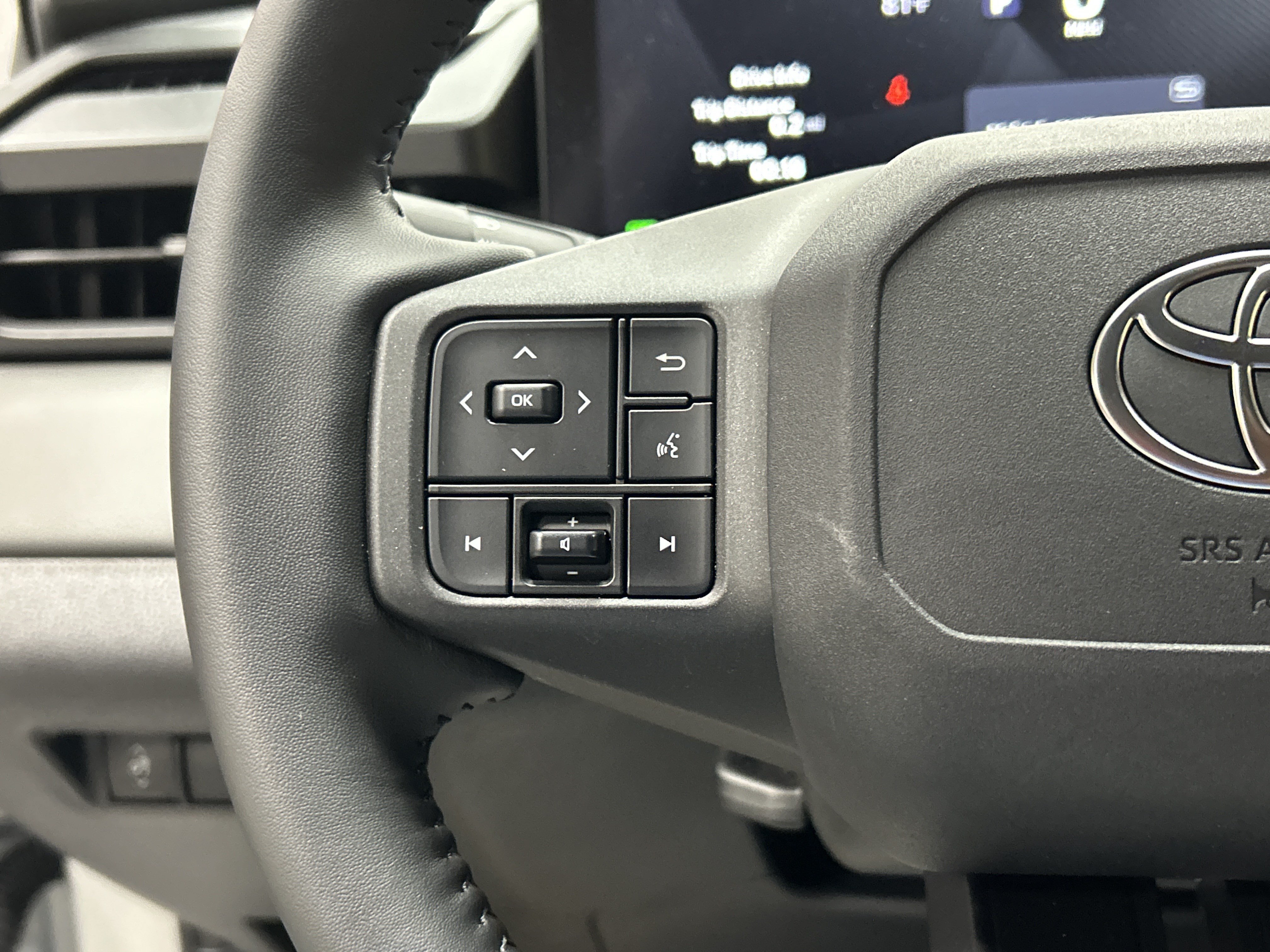 Used 2026 Toyota RAV4 SE AWD/4WD image 19