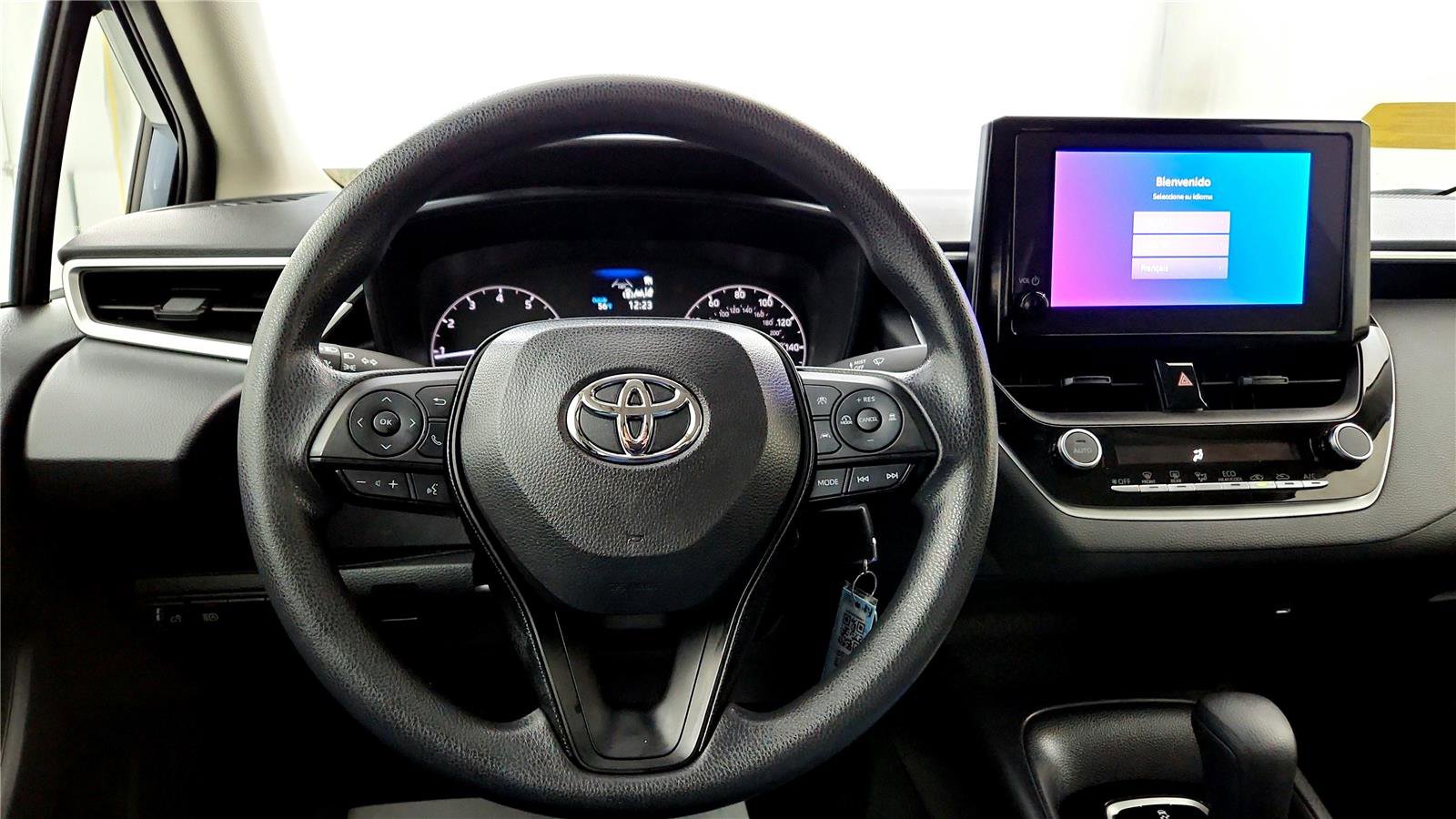 Certified 2024 Toyota Corolla LE image 27