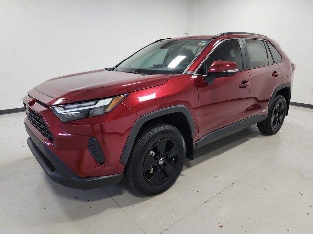 Certified 2022 Toyota RAV4 XLE w/ Convenience Package image 8