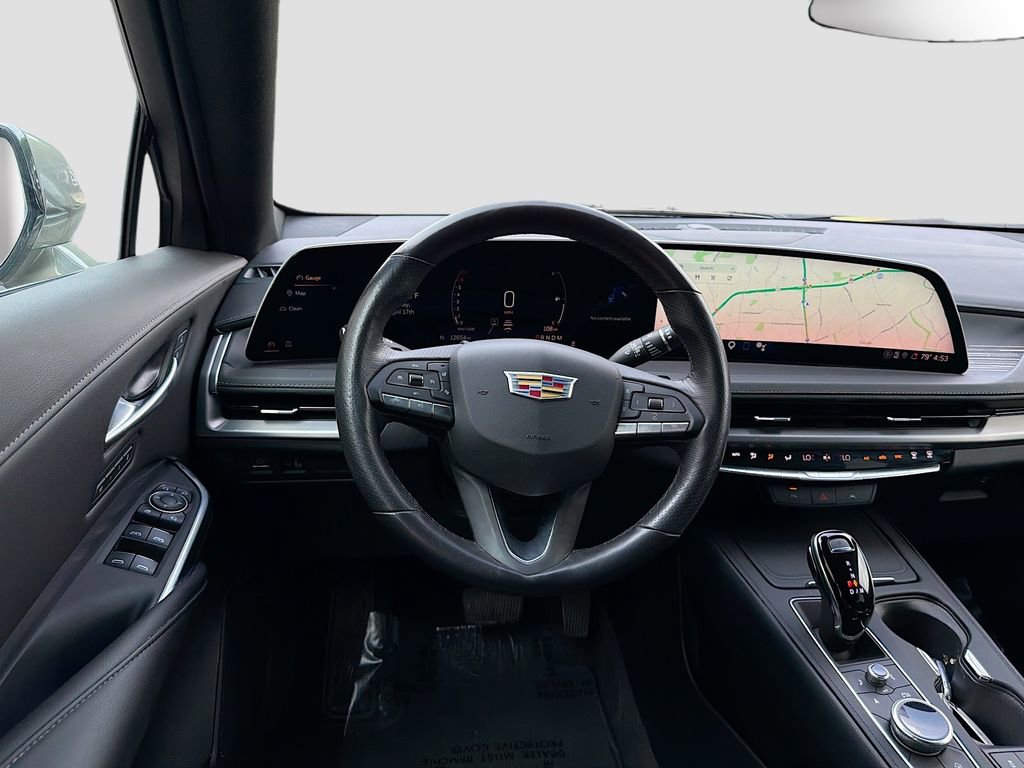 Used 2025 Cadillac XT4 Premium Luxury FWD image 21