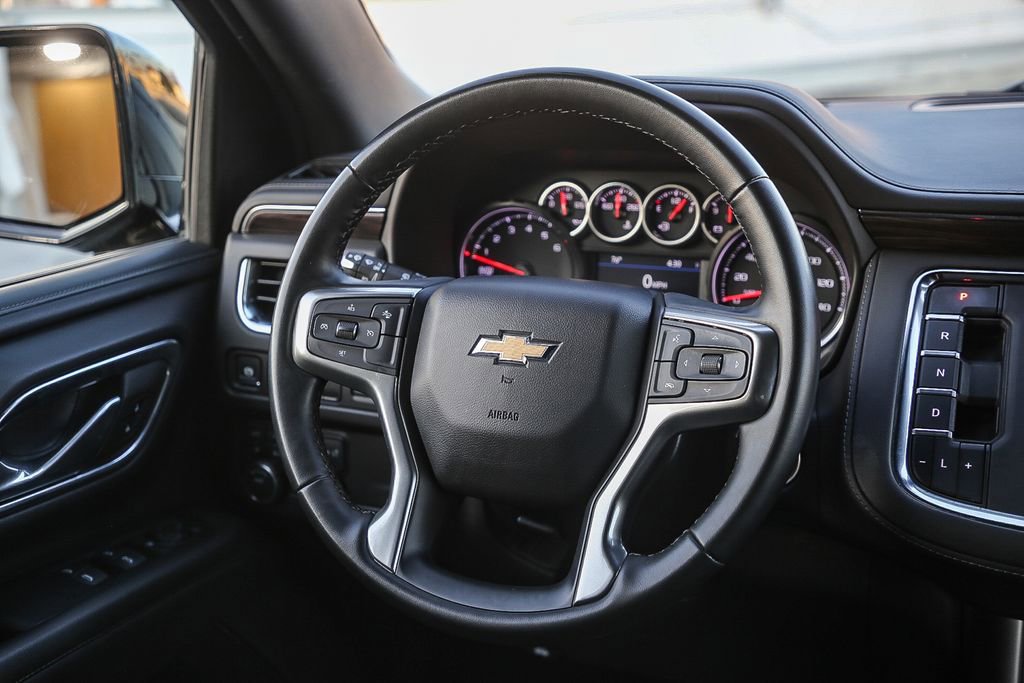 Used 2024 Chevrolet Suburban LS image 18