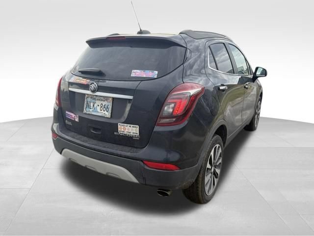 Used 2022 Buick Encore Preferred AWD/4WD image 3