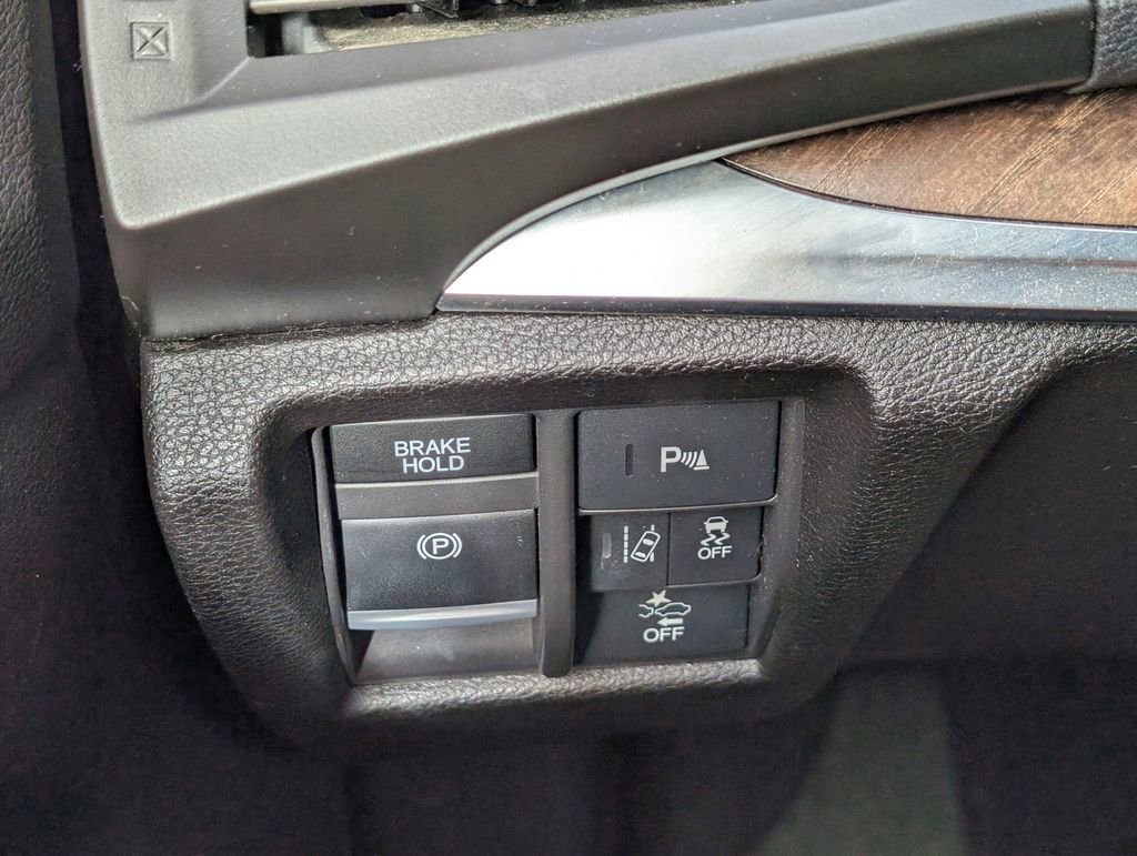 Used 2019 Acura MDX SH-AWD w/ Technology Package image 18