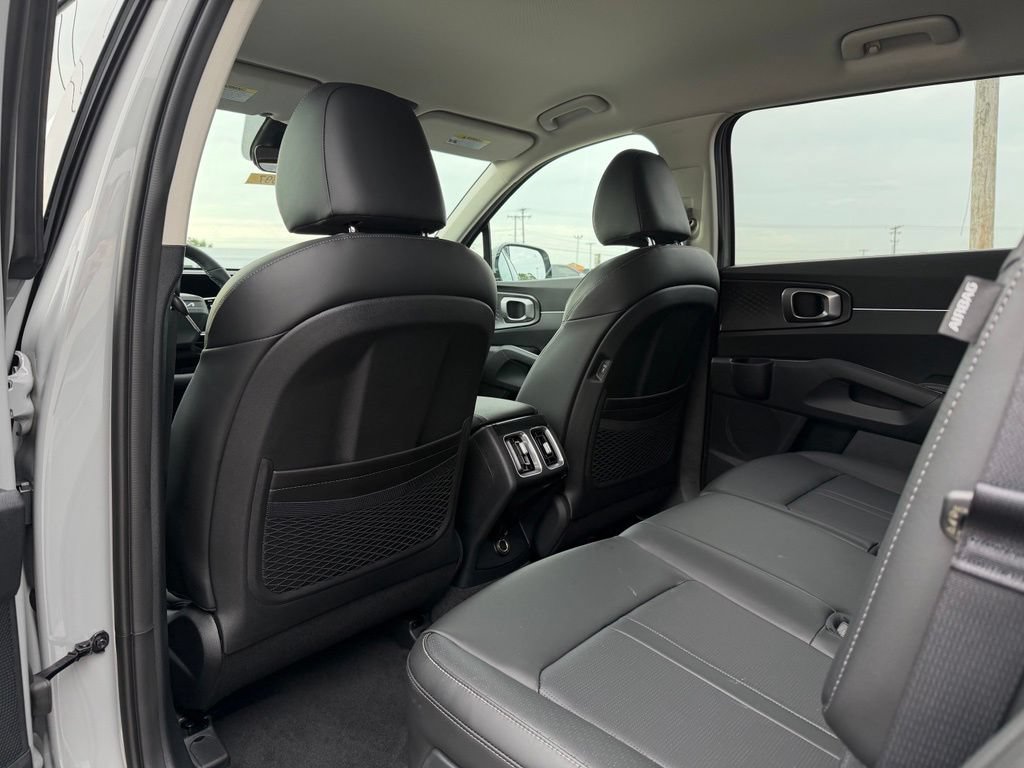 New 2026 Kia Sorento S FWD image 28