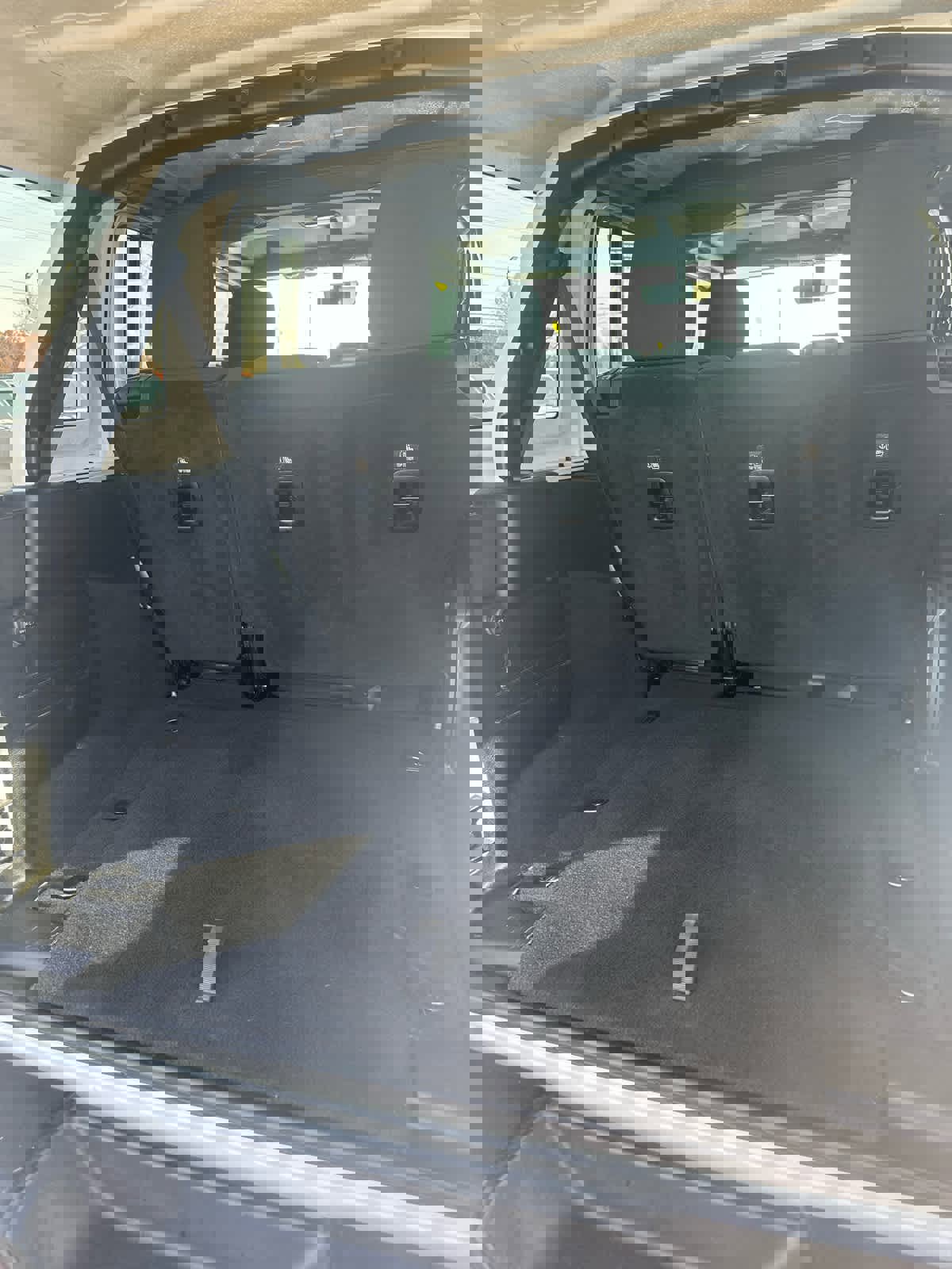 Used 2018 Jeep Wrangler Unlimited Rubicon image 10