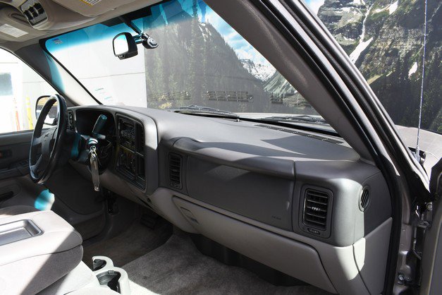 Used 2003 GMC Yukon SLE image 24