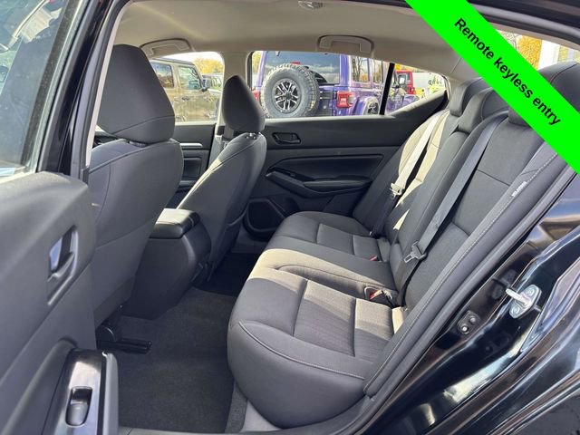 Used 2023 Nissan Altima 2.5 SV image 23