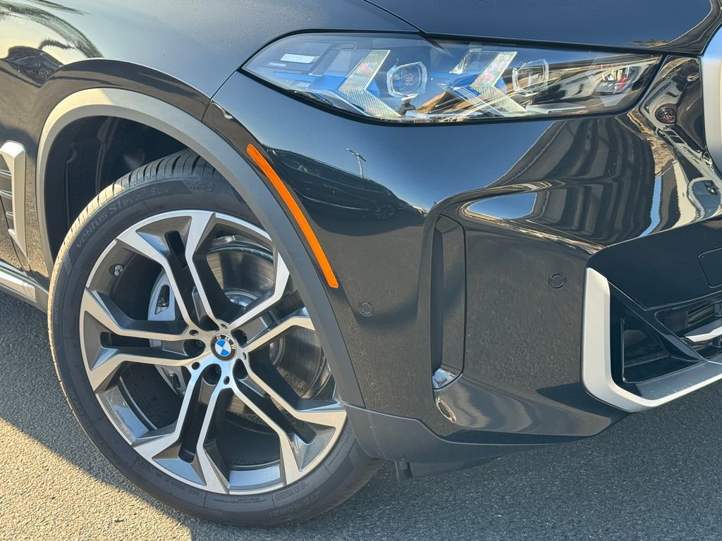 New 2026 BMW X5 sDrive40i image 6