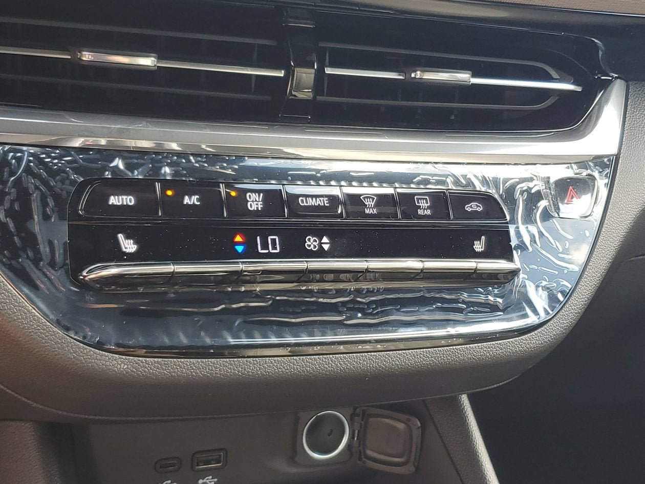 New 2026 Buick Envista Avenir FWD image 22