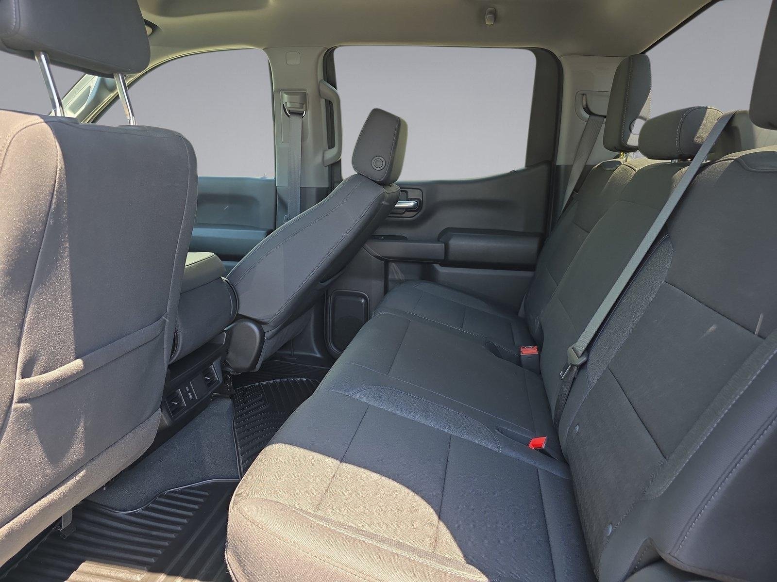 Certified 2025 Chevrolet Silverado 1500 Custom w/ LPO, Dark Essentials Package AWD/4WD image 34
