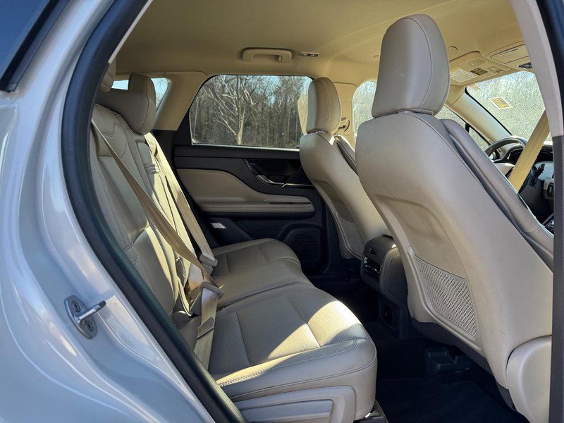 Used 2021 Lincoln Corsair FWD w/ Equipment Group 101A image 11