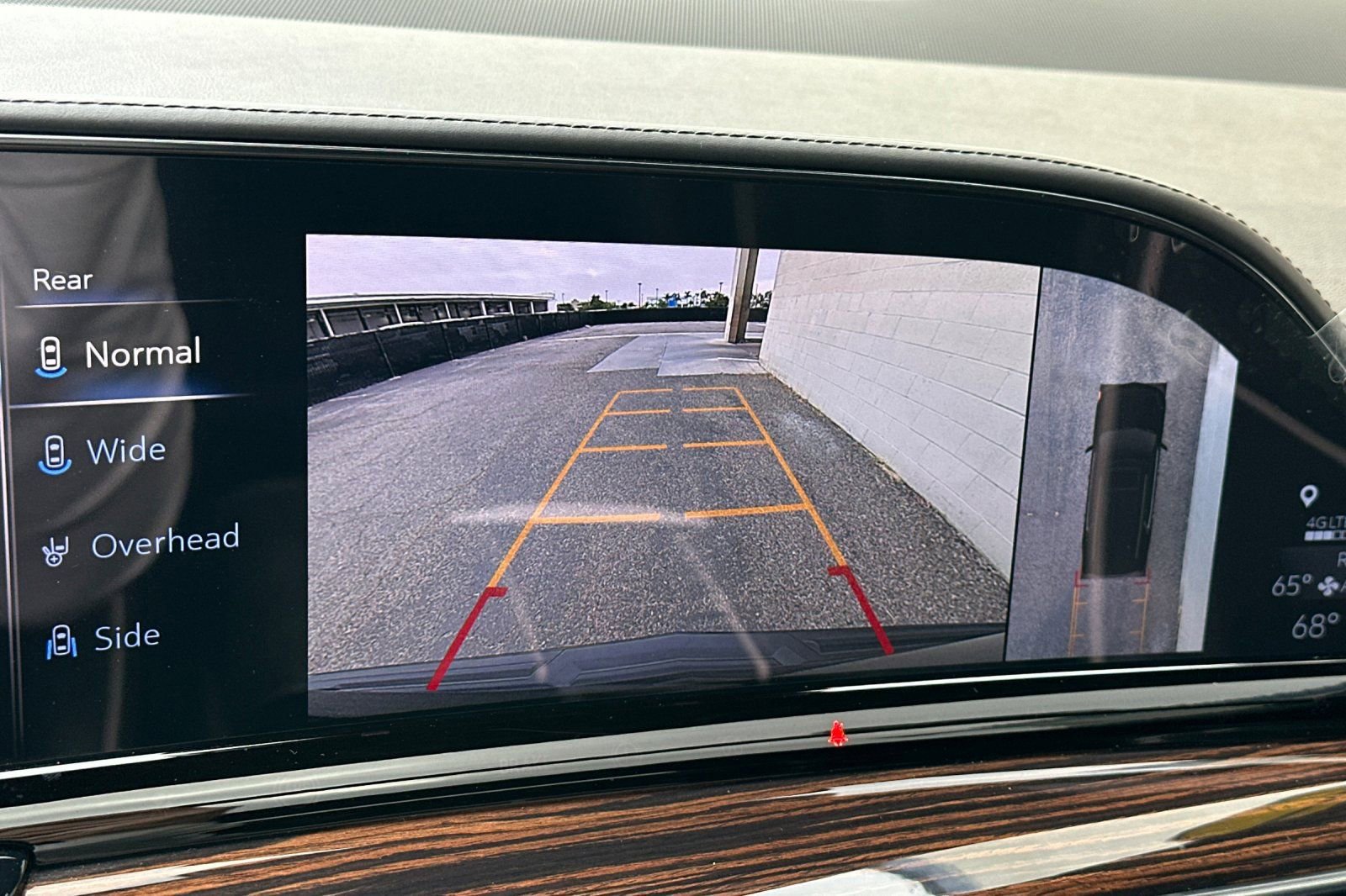 Certified 2021 Cadillac Escalade Premium Luxury RWD image 28