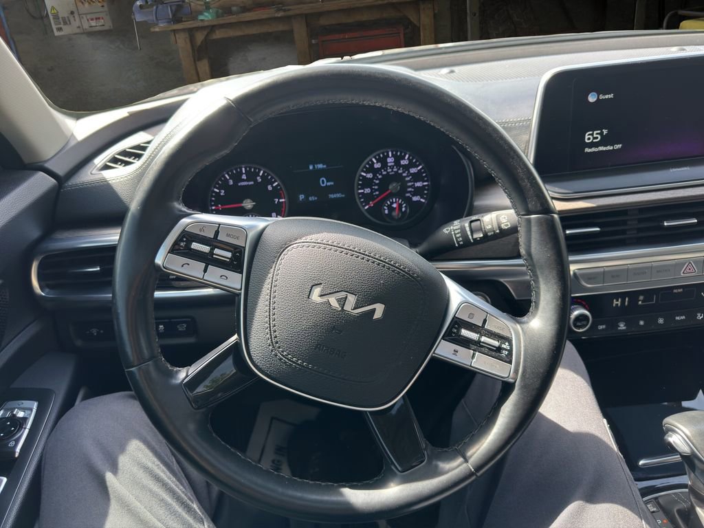 Used 2022 Kia Telluride EX w/ EX Premium Package image 16