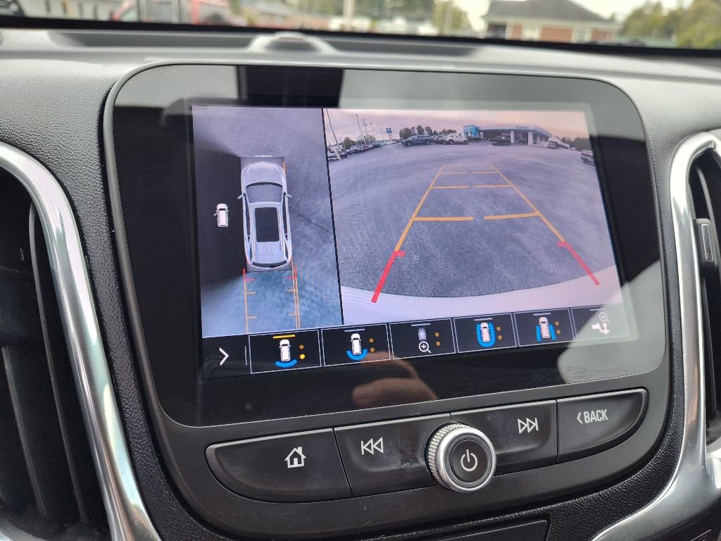 Used 2020 Chevrolet Equinox Premier AWD/4WD image 24