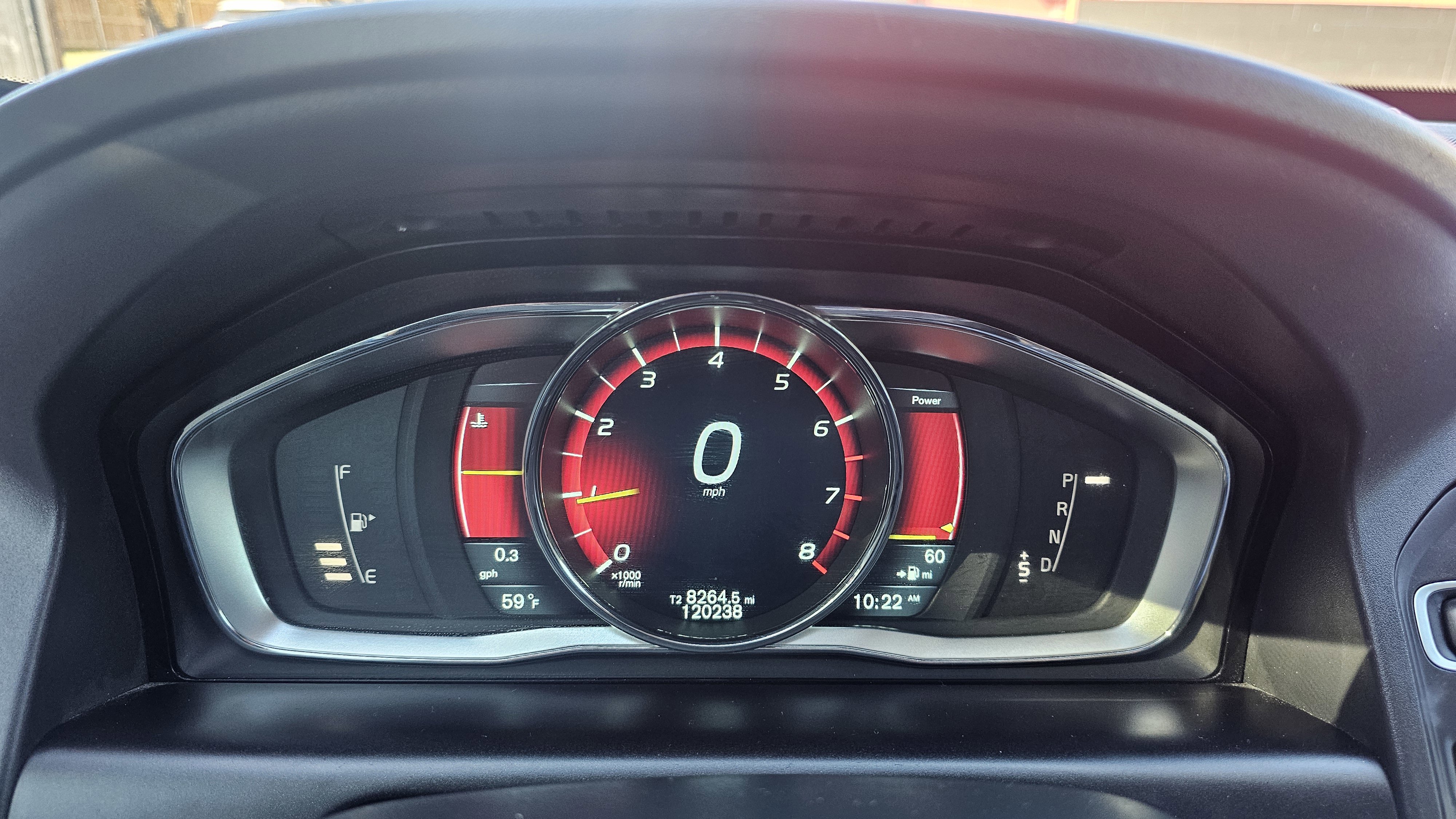 Used 2015 Volvo XC60 T5 Platinum image 42