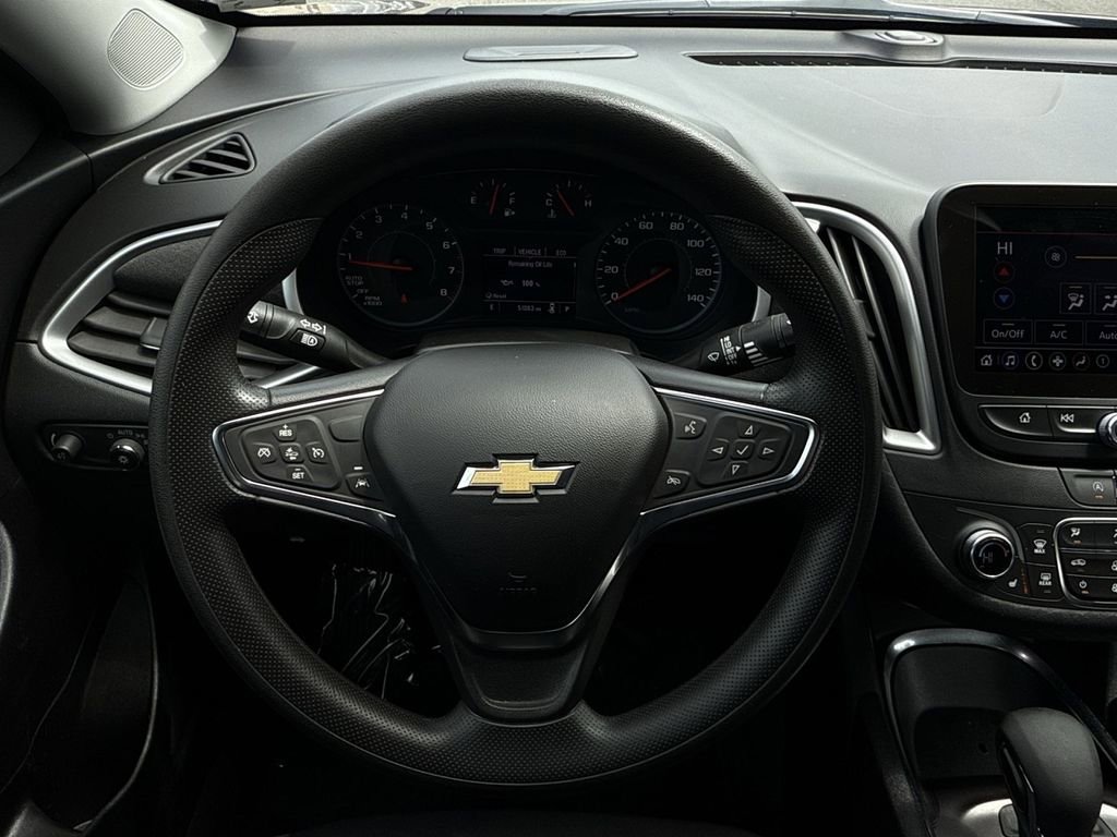 Used 2024 Chevrolet Malibu LT FWD image 26