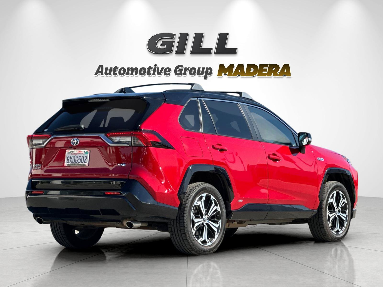 Used 2021 Toyota RAV4 XSE w/ Weather Package AWD/4WD image 3