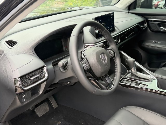 Used 2025 Acura ADX FWD image 12