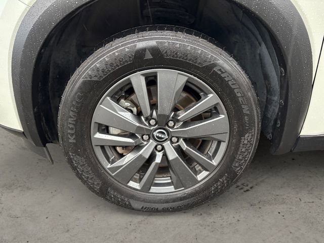 Used 2024 Nissan Pathfinder SV AWD/4WD image 14