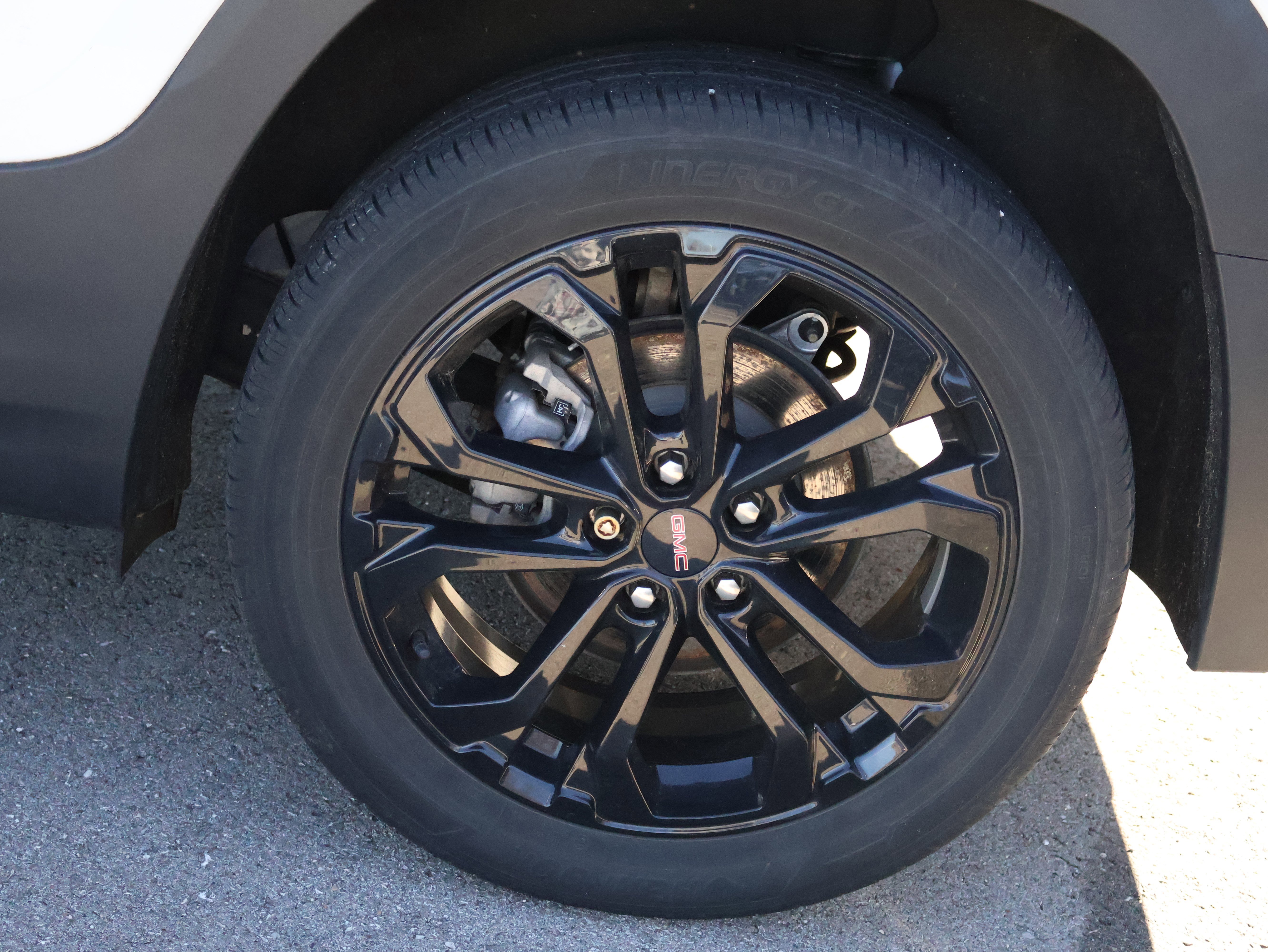 Used 2022 GMC Terrain SLE w/ Driver Convenience Package AWD/4WD image 39