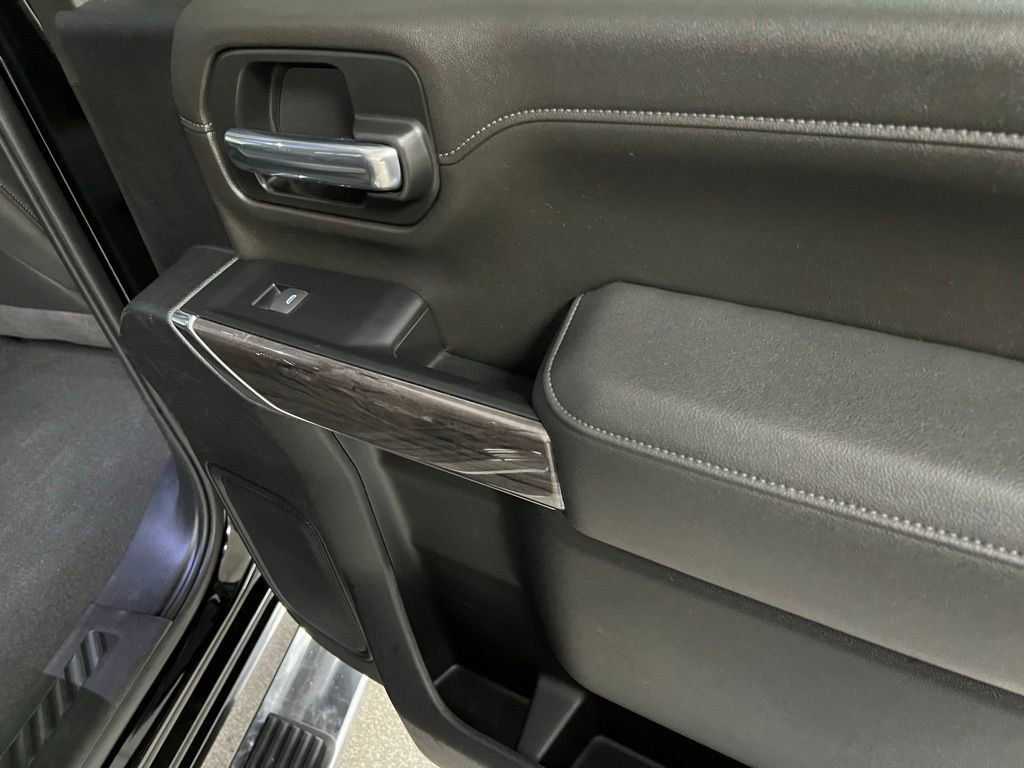 Used 2022 Chevrolet Silverado 3500 LTZ w/ LTZ Convenience Package AWD/4WD image 61