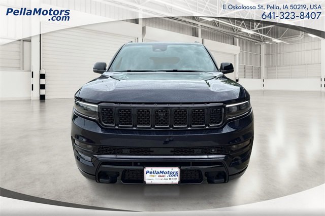 Used 2025 Jeep Grand Wagoneer L Series III w/ Rear Seat Video Group 1 image 7