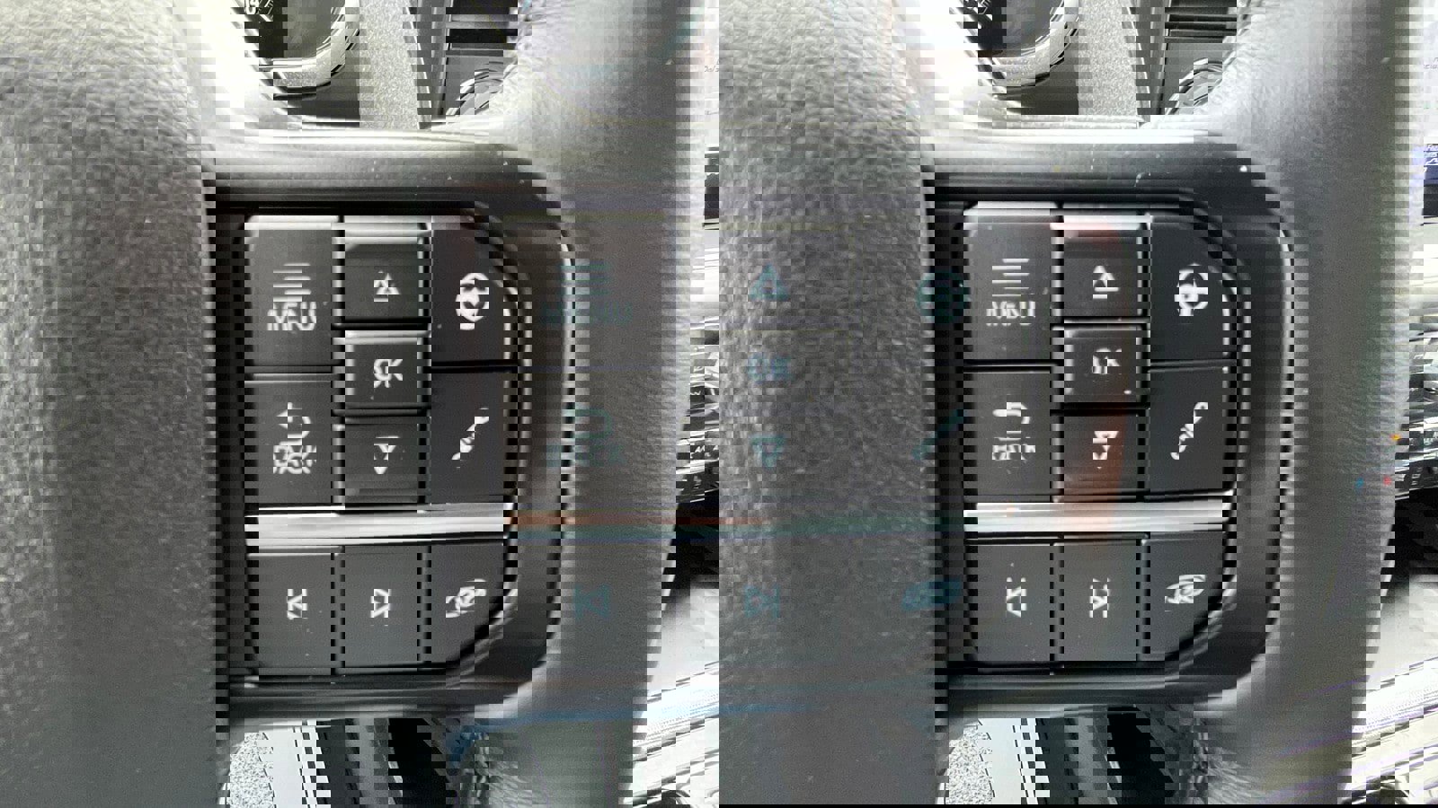 Used 2023 Ford F150 Raptor w/ Raptor 37 Performance Package AWD/4WD image 16