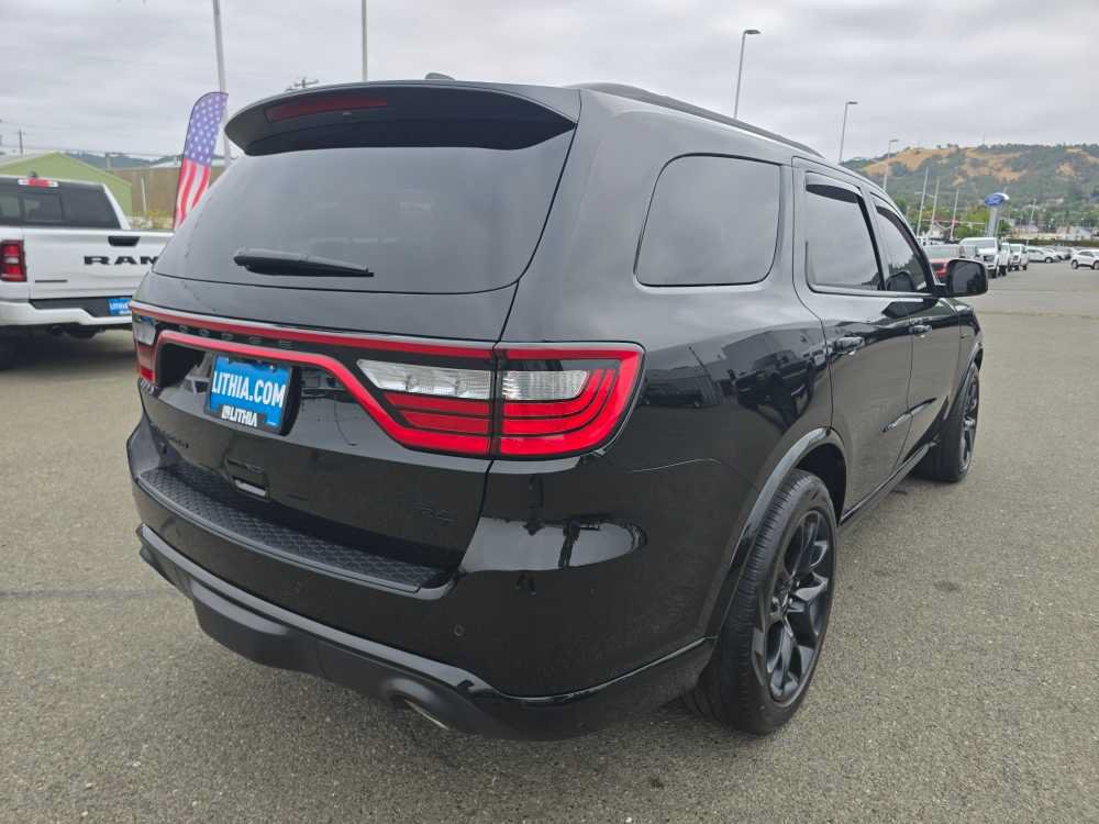 Used 2022 Dodge Durango R/T w/ Tow 'N Go Package AWD/4WD image 5