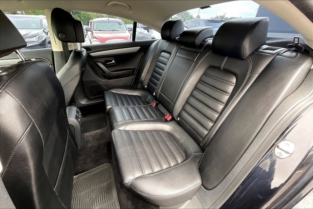 Used 2013 Volkswagen CC R-Line FWD image 35