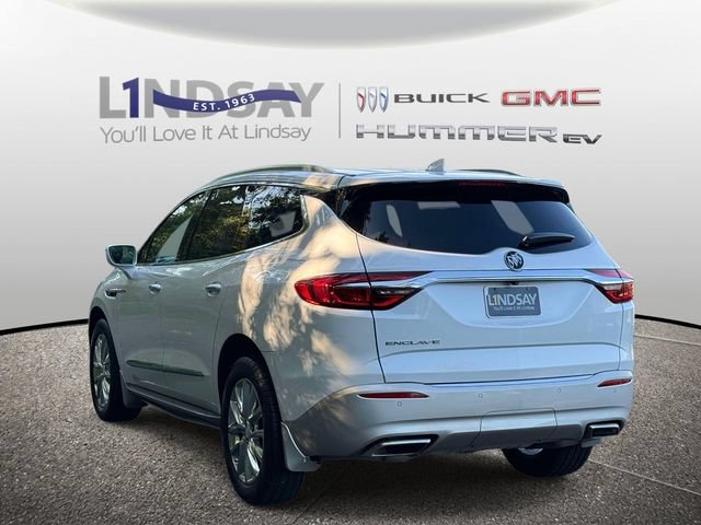 Certified 2020 Buick Enclave Premium w/ Sun and Sites Package FWD image 5