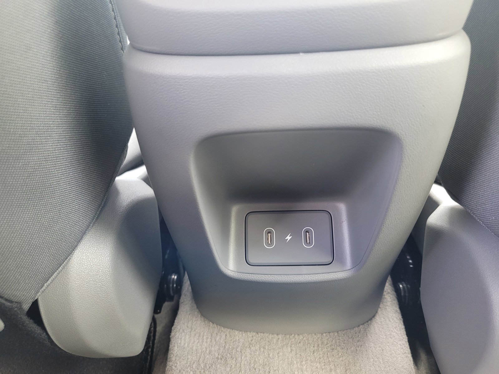 New 2025 Hyundai Elantra SEL image 13