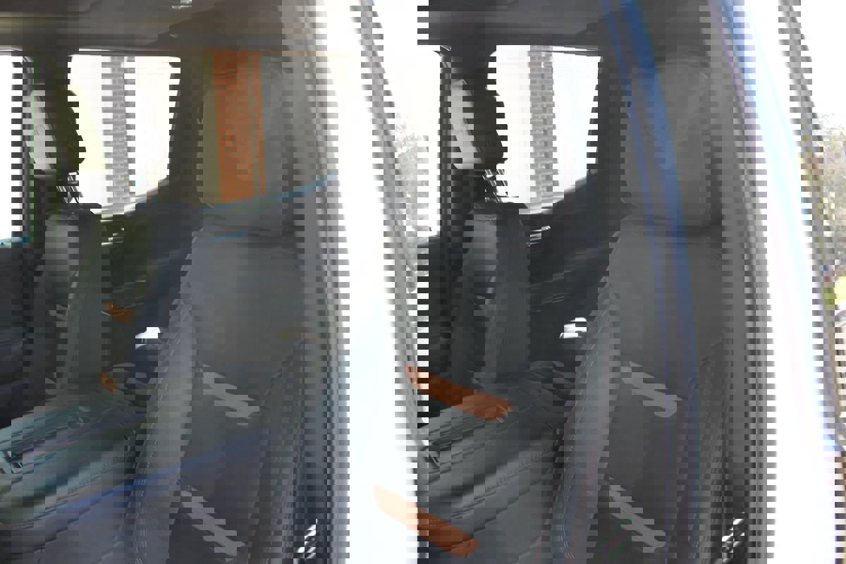 Used 2021 GMC Sierra 1500 AT4 w/ AT4 Preferred Package image 8