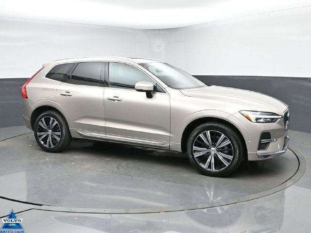 Used 2023 Volvo XC60 B5 Plus w/ Protection Package Premier