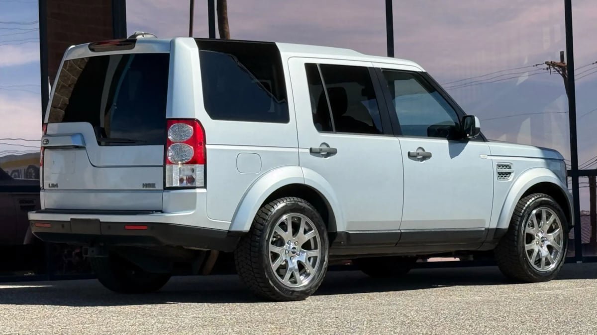 Used 2011 Land Rover LR4 HSE LUX image 13