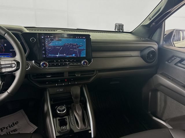New 2026 Chevrolet Colorado Trail Boss AWD/4WD image 26