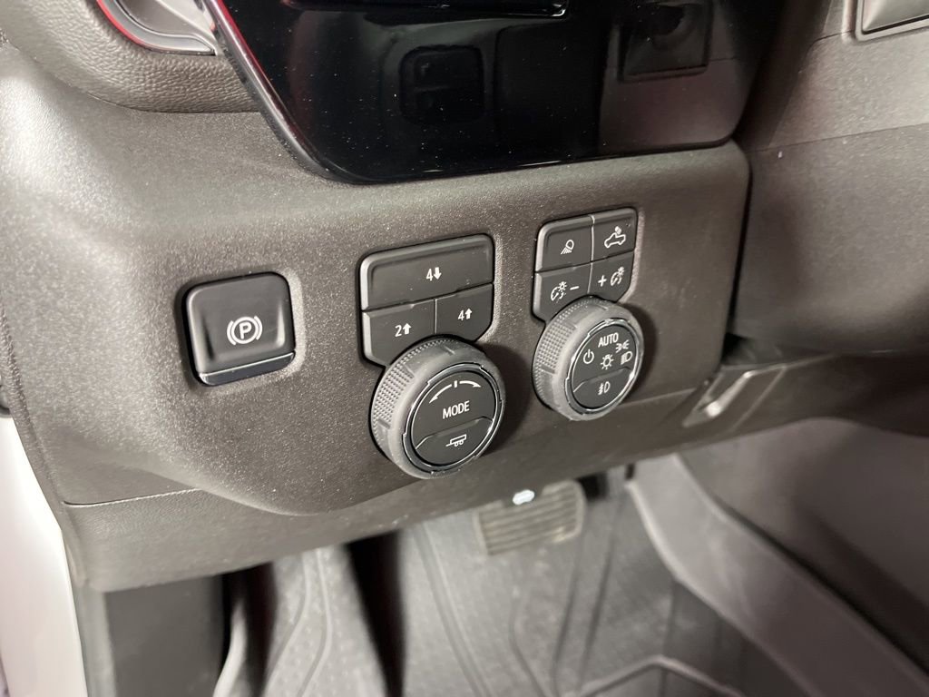 New 2026 Chevrolet Silverado 3500 LT w/ Safety Package image 29
