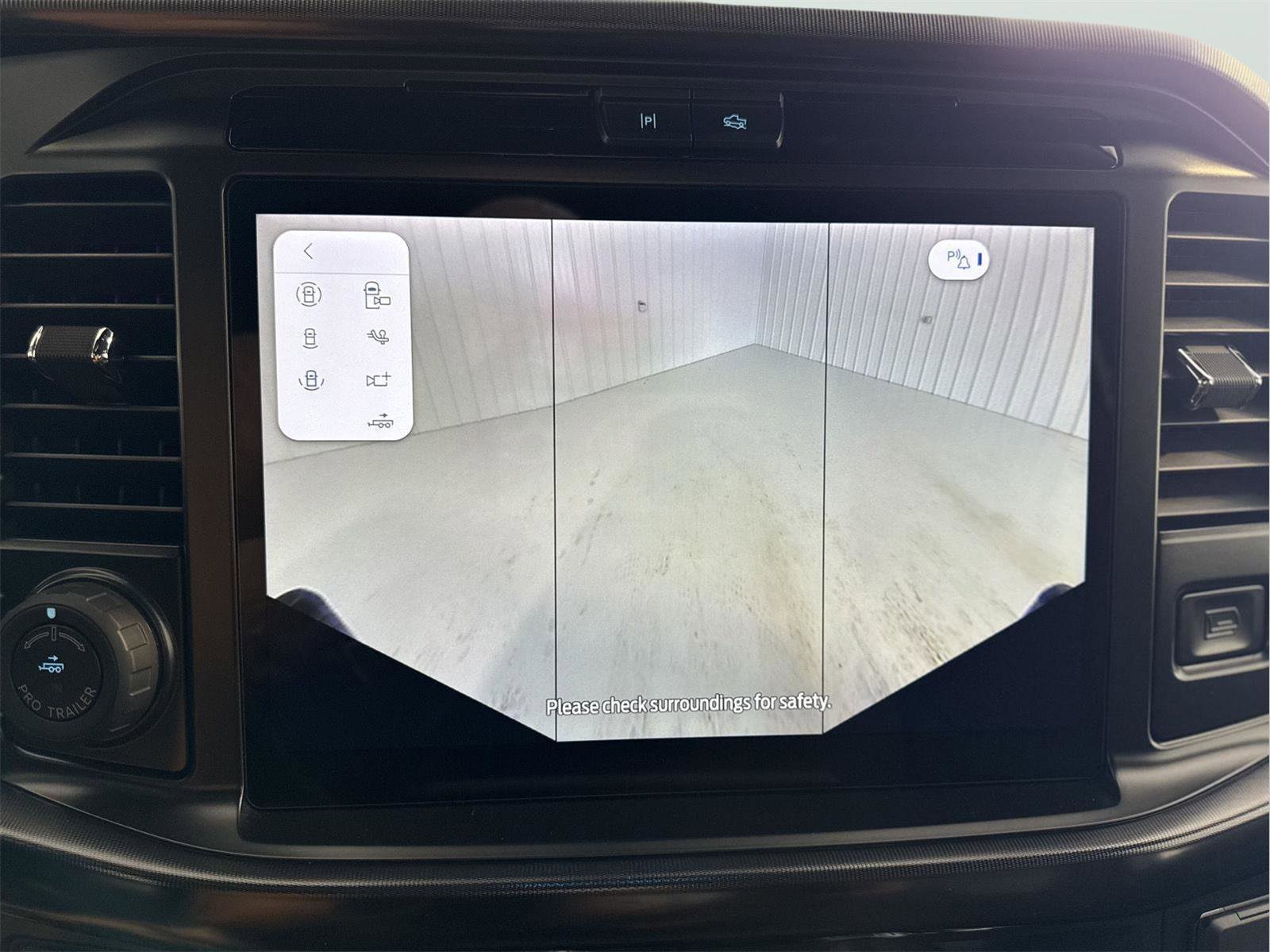 Used 2025 Ford F150 Raptor w/ Equipment Group 803A Raptor R image 18