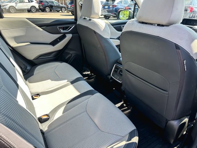 Used 2019 Subaru Forester Premium w/ All-Weather Package AWD/4WD image 23