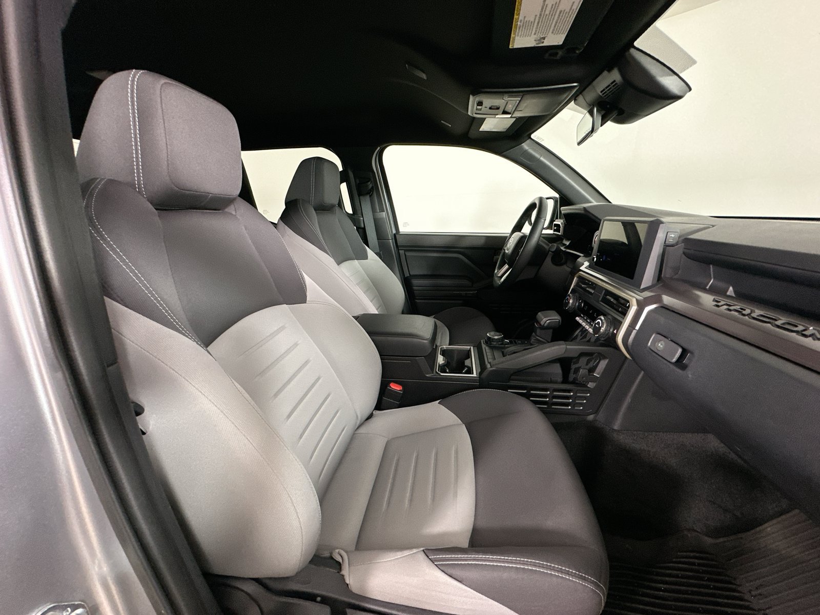 Used 2026 Toyota Tacoma TRD Sport AWD/4WD image 41