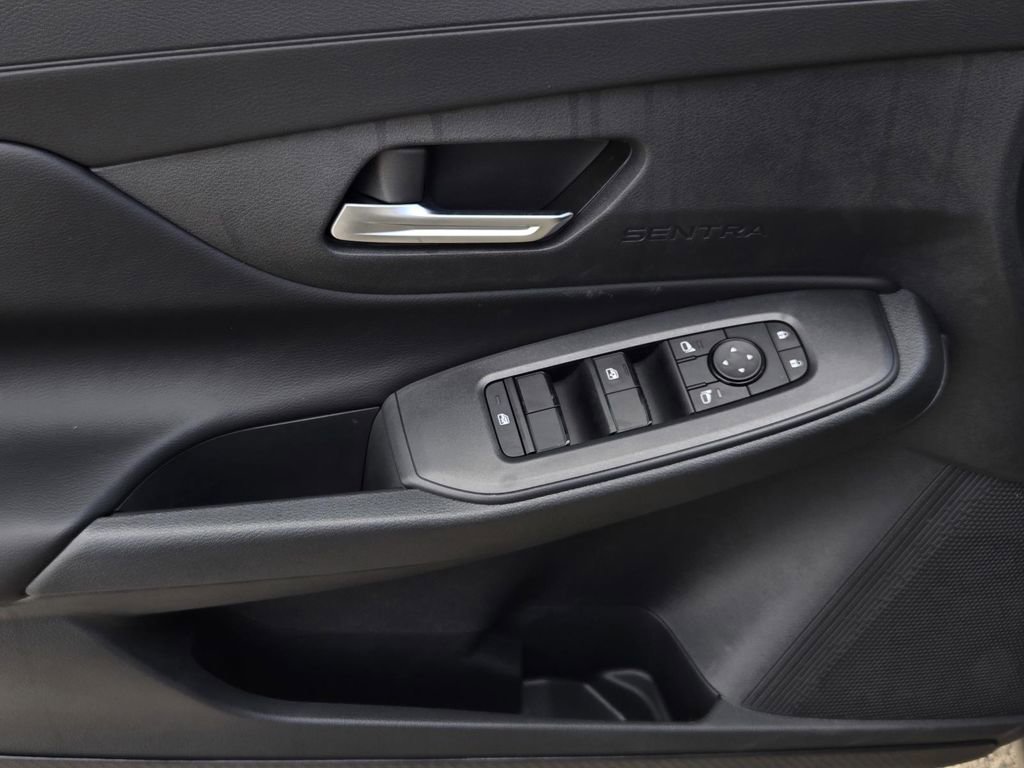 New 2026 Nissan Sentra SV w/ Floor Mat Package FWD image 15